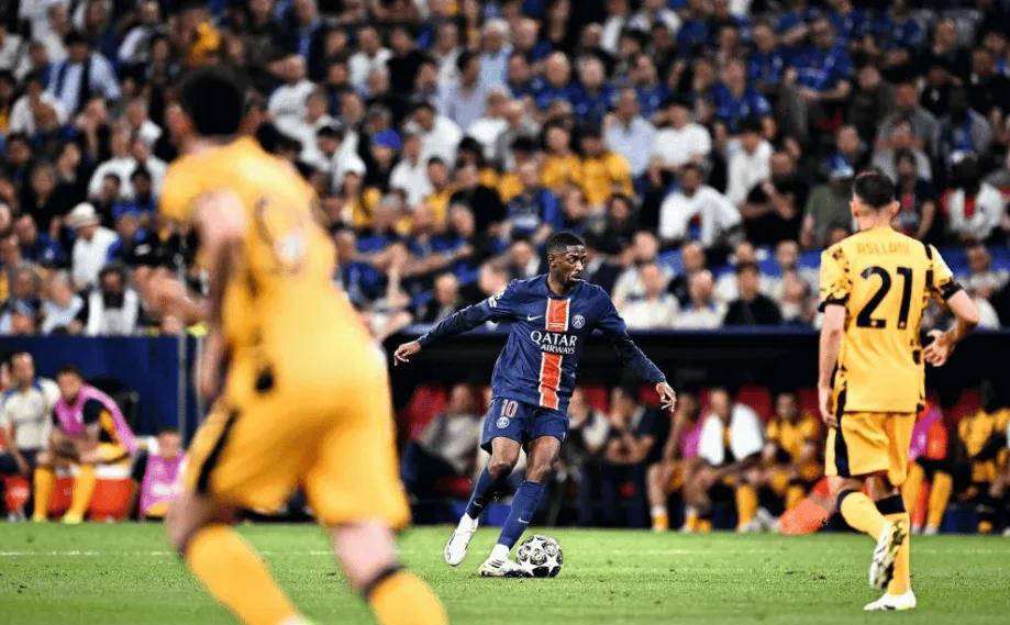 轻球员投身 轻球员投身