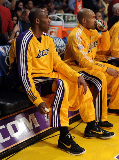 而此时队友 而此时队友