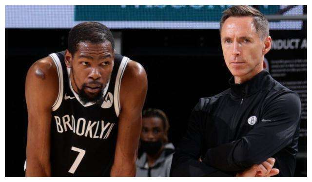 社媒达人共 社媒达人共